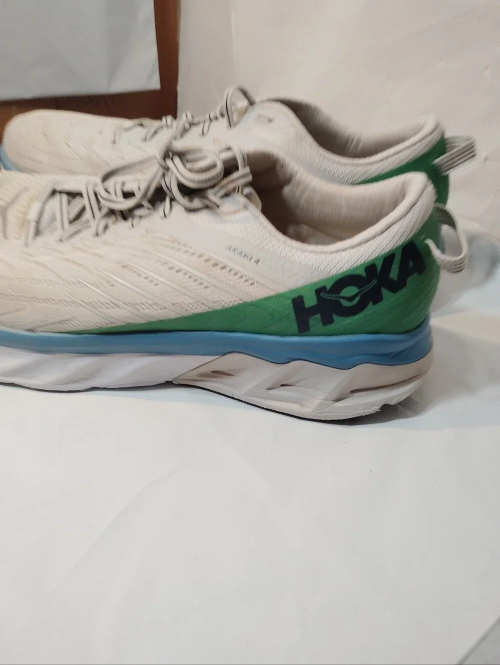Hoka One One Arahi 4 Shoes Mens Size 13 Gray Running Comfort Walking Sneakers